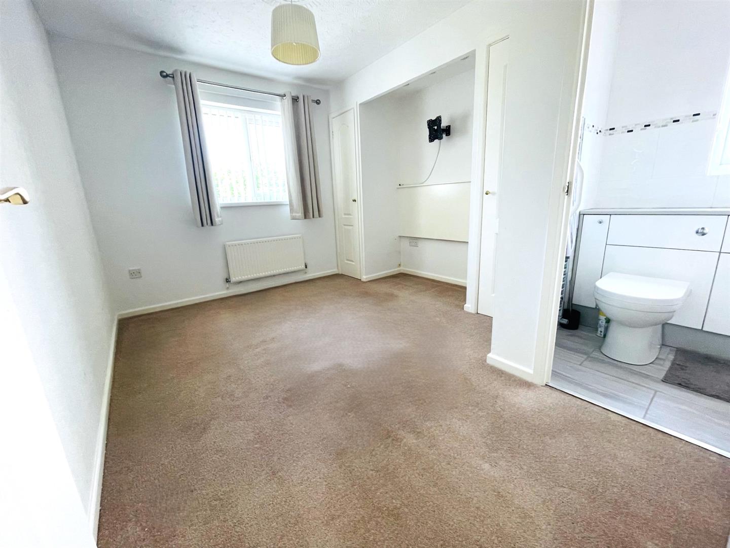 Ffordd Y Gamlas, Gowerton, Swansea, SA4 3DT